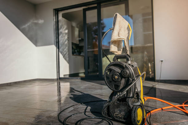 Best Driveway Pressure Washing  in Elwood, UT