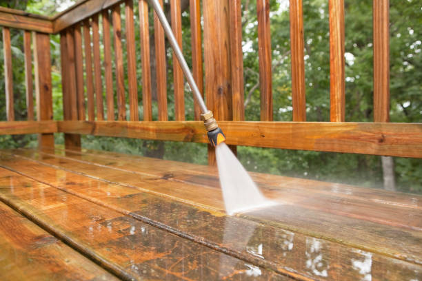 Professional  Pressure Washing Services in Elwood, UT